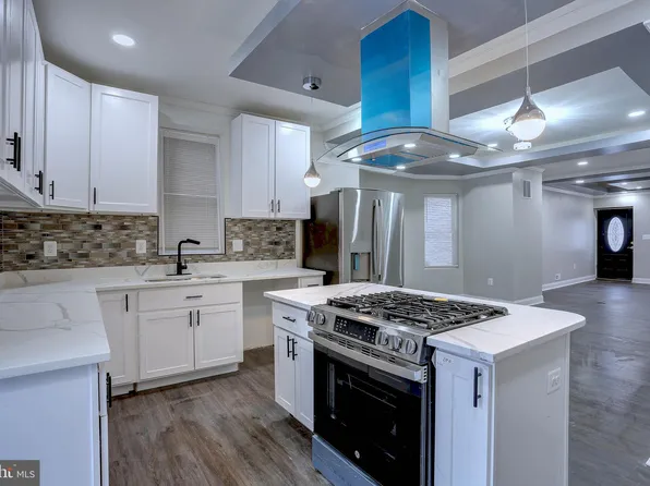 613 McCabe Ave, Baltimore, MD 21212