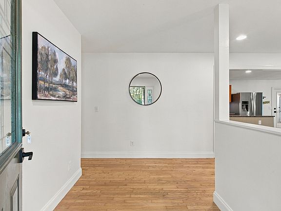 5th image of 885 Lake Odonnell Rd