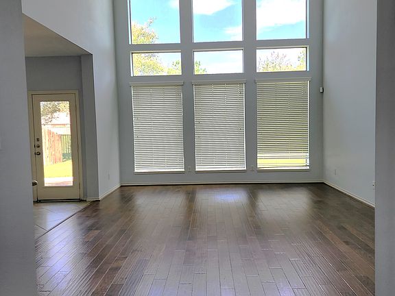 5th image of 13309 Highland Lake Ln