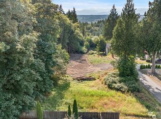 2590 NE Lillehammer Ln, Poulsbo, WA 98370