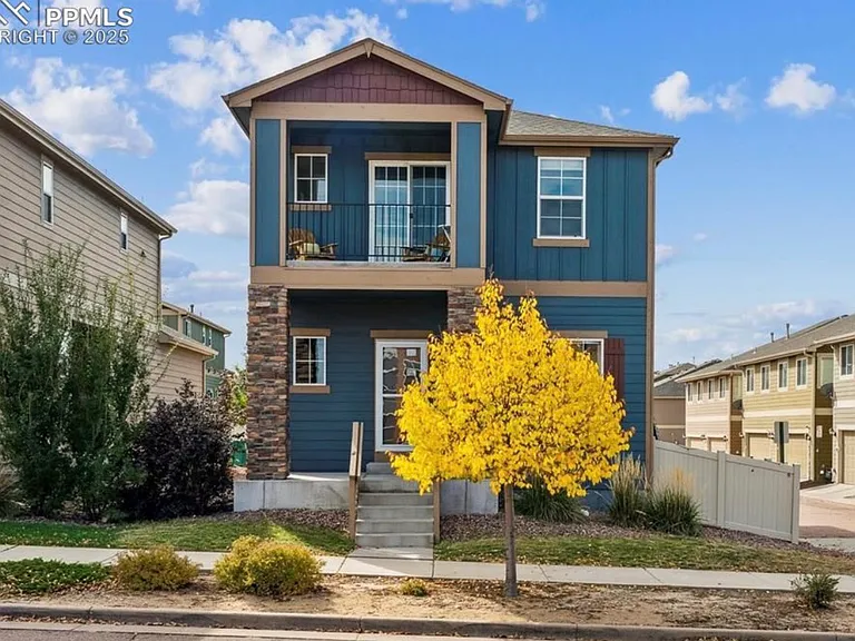2515 Dorset Dr — Photo 1