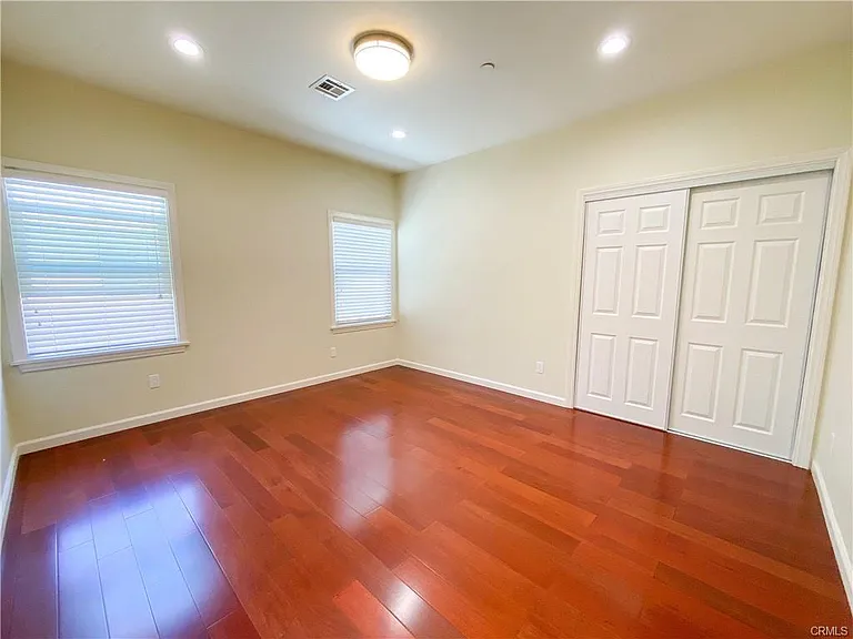113 Sunset Ave — Photo 5