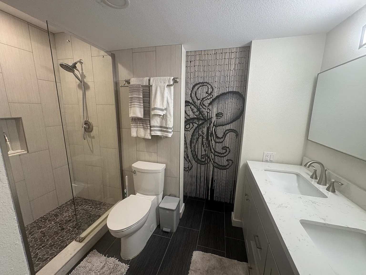 1 bed, 700 sqft, $1,600 — Photo 3