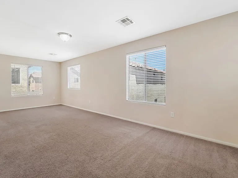 5078 Tioga Pass Ave — Photo 14