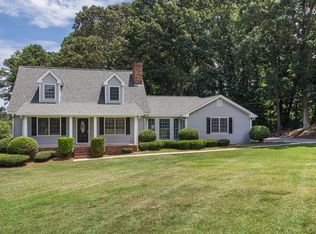 1950 McGee Rd, Snellville, GA 30078