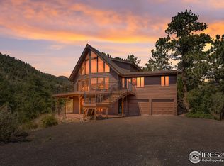 317 Dunraven Glade Rd, Glen Haven, CO 80532