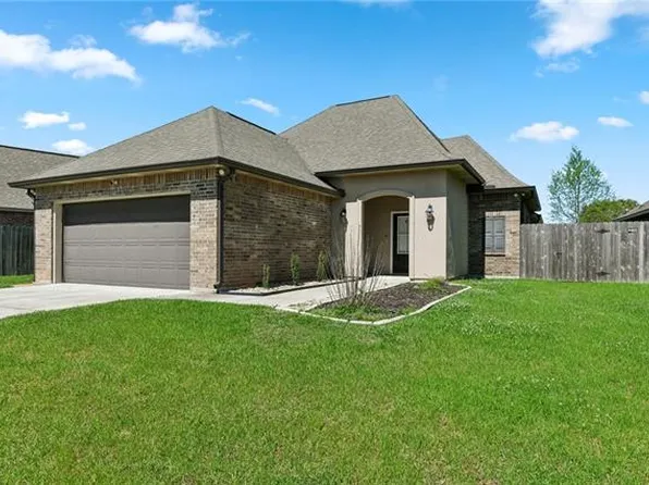 69332 Taverny Ct, Madisonville, LA 70447