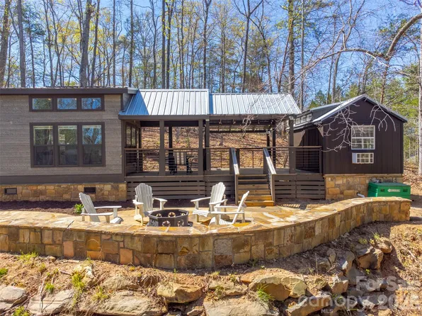 163 Simplicity Woods Dr, Franklin, NC 28734