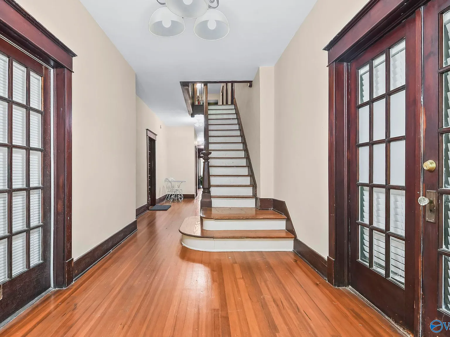 1 bed, 1.0 bath, 825 sqft, $1,350 — Photo 4