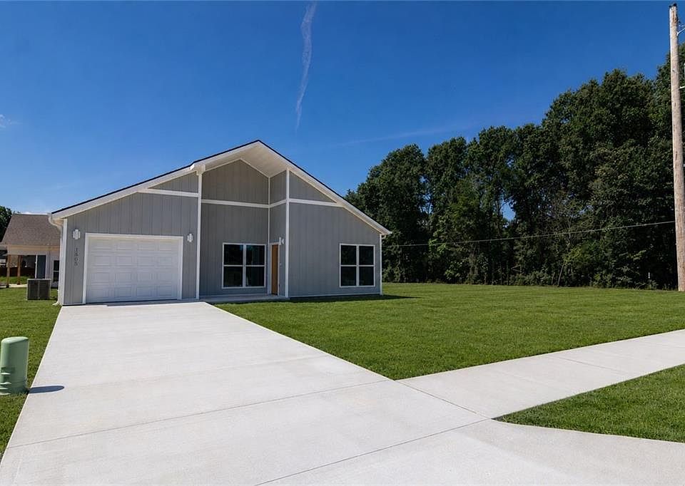 1st image of 1505 Ashton Way