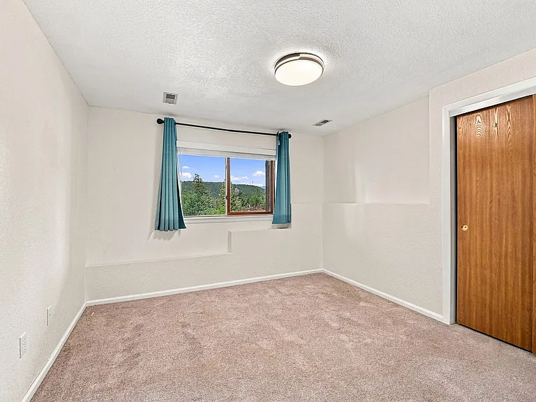 27164 Thimbleberry Ln — Photo 20