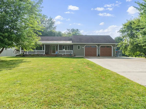 901 Geneva Dr, Alexandria, MN 56308