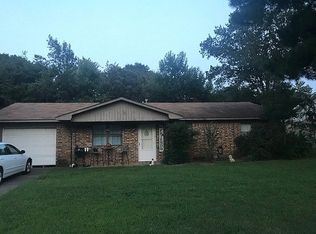 1015 S Muskogee Ave, Russellville, AR 72801