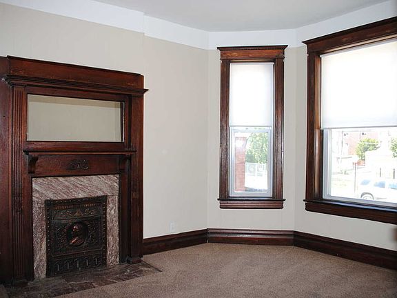 2nd Living Room