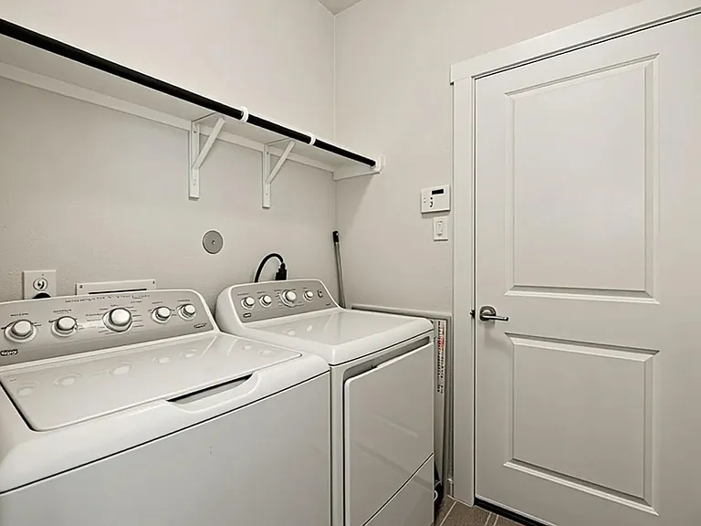 33142 School Hill Rd — Photo 23