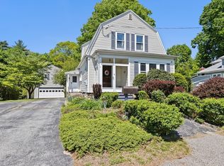 7 Warren Ave, Middleboro, MA 02346