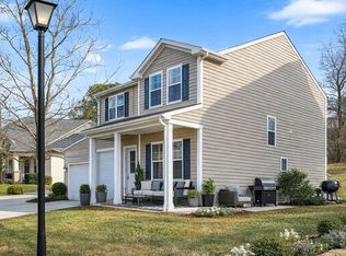 1227 Lauren Village Dr, Charlotte, NC 28213