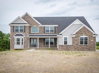 1231 Justine Way, Saline, MI