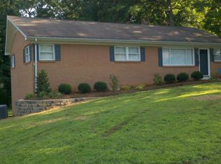 526 Avondale Ave, Albemarle, NC 28001