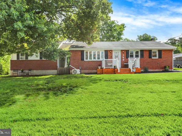 140 Gollub Dr, Birdsboro, PA 19508