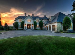 35 Paag Ln, Little Silver, NJ 07739