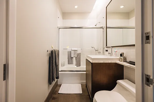 Sold by Harmonycity Corp. | media 22