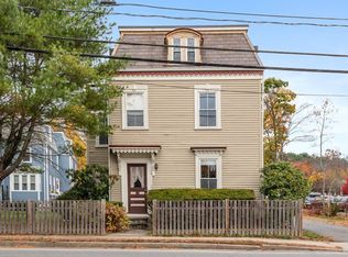 79 Central St, Ipswich, MA 01938