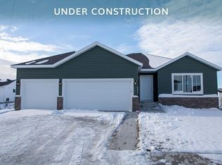 6831 14th St S, Fargo, ND 58104