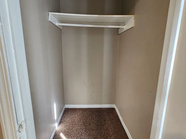 1308 Emma Ave — Photo 12
