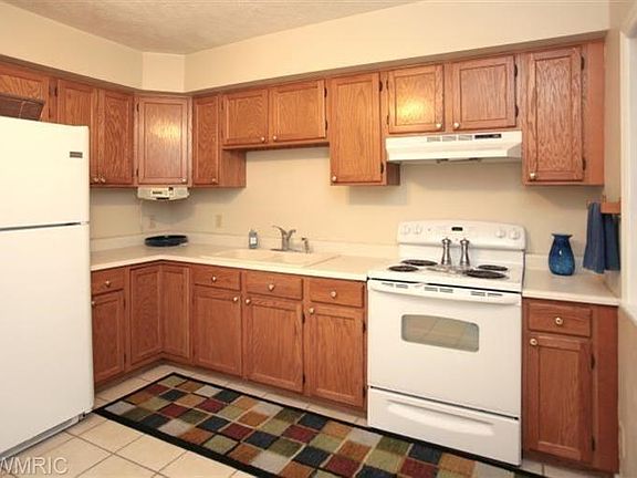 5th image of 1423 Nassau St