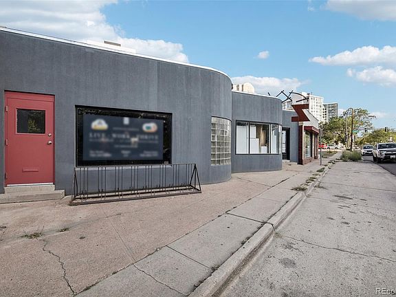 3rd image of 1140 N Speer Boulevard