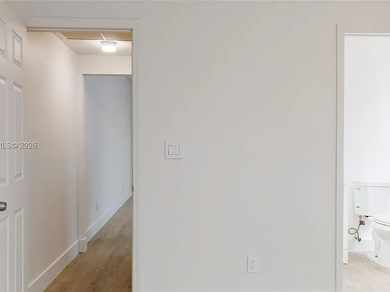 828 Pennsylvania Ave #7 — Photo 10