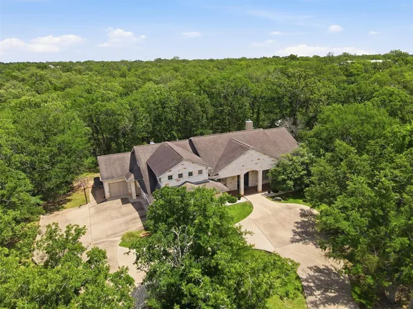 17599 Indian Lakes Dr, College Station, TX 77845