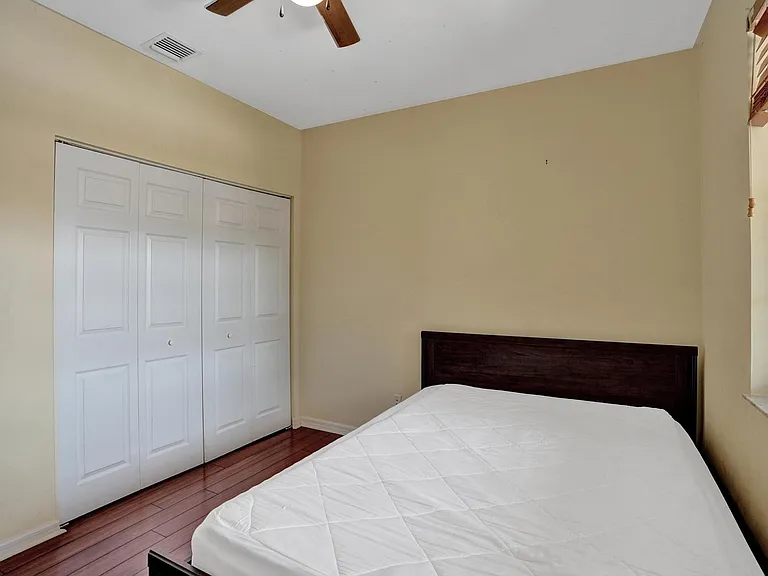 5897 NW 120th Ter — Photo 37