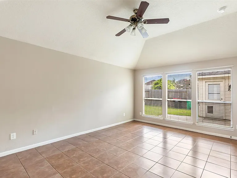4914 Winding Timbers Cir — Photo 19