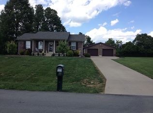 112 Pinehurst Dr, Bardstown, KY 40004