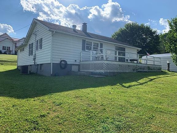 2nd image of 63 Maplewood Dr