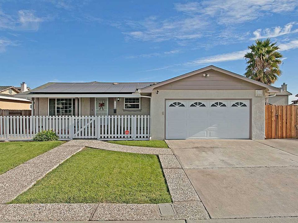 1st image of 1608 Mission Dr