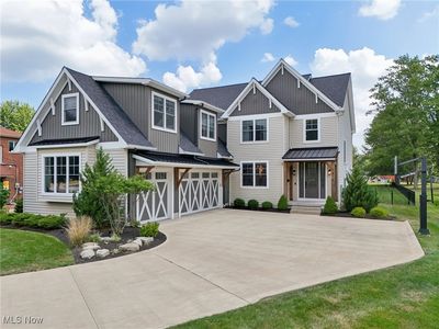 1811 Clague Rd, Westlake, OH, 44145