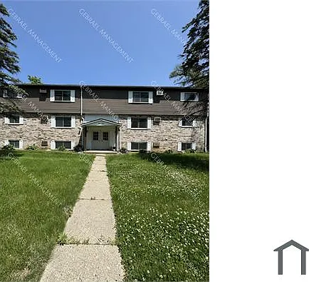 815 E Maple St #10 — Photo 2
