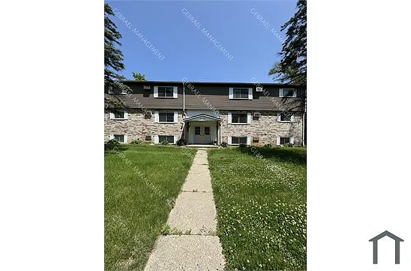 Building Photo - 815 E Maple St #10
