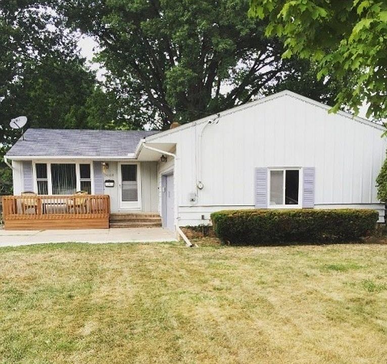 1st image of 24320 Rosita Ln