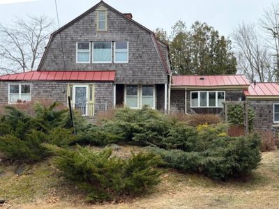 68 Loveitts Field Road, South Portland, ME, 04106