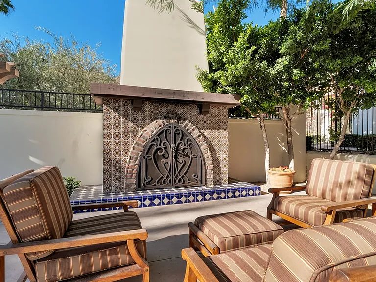 48484 Legacy Dr — Photo 13