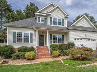 4900 Nairn Ln, Chester, VA 23831