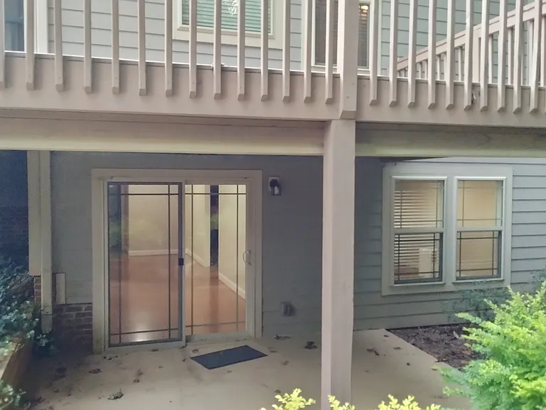 101 Beaumont Creek Ln — Photo 12