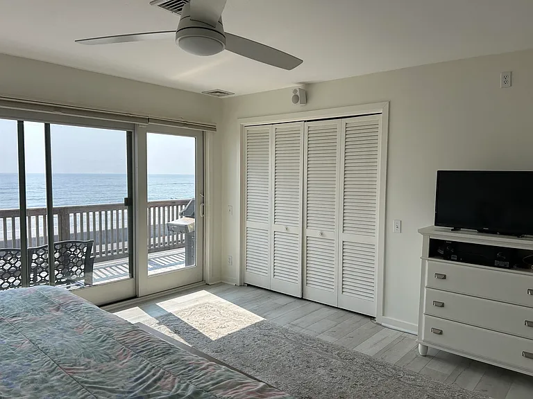 871 Ocean Blvd — Photo 20