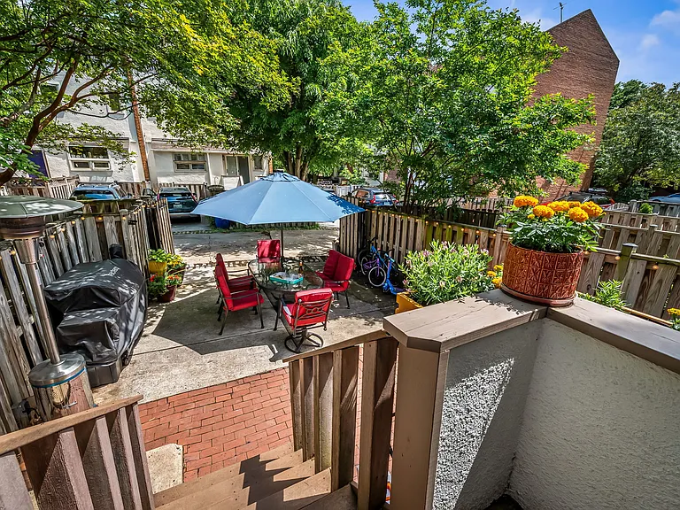 619 S Sharp St — Photo 27