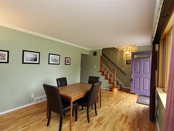 3rd image of 719 Whittier Ct