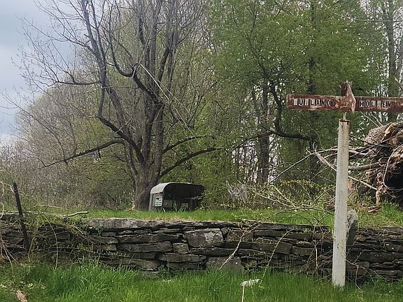 4th image of 91 Central Tree Rd